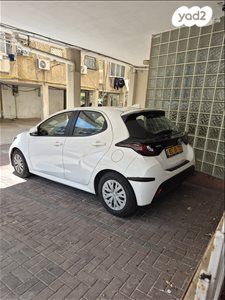 מודעת רכב טויוטה יאריס