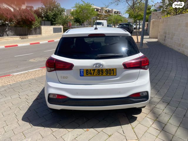 מודעת רכב יונדאי i20