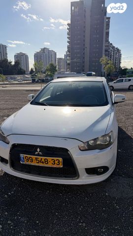 מודעת רכב מיצובישי לנסר