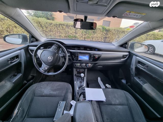 מודעת רכב טויוטה קורולה