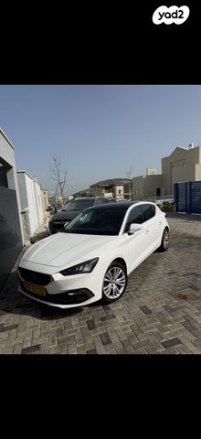 מודעת רכב סיאט לאון