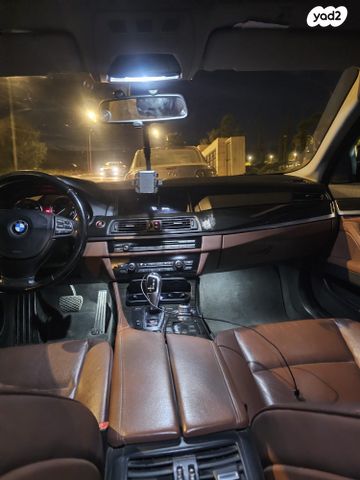 מודעת רכב ב מ וו סדרה 5