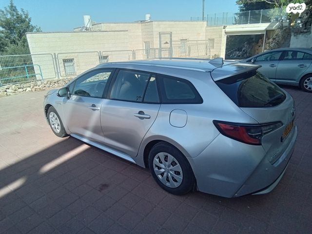 מודעת רכב טויוטה קורולה