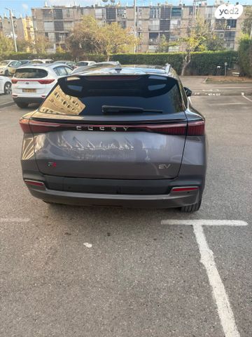 מודעת רכב צ׳רי FX