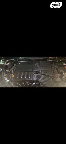 מודעת רכב מאזדה 2