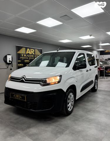 מודעת רכב סיטרואן ברלינגו