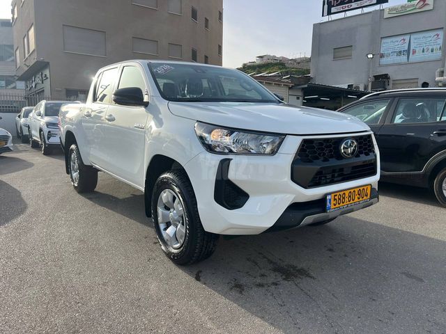מודעת רכב טויוטה היילקס