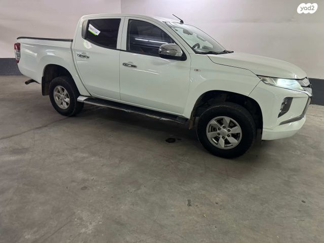 מודעת רכב מיצובישי טרייטון / L200