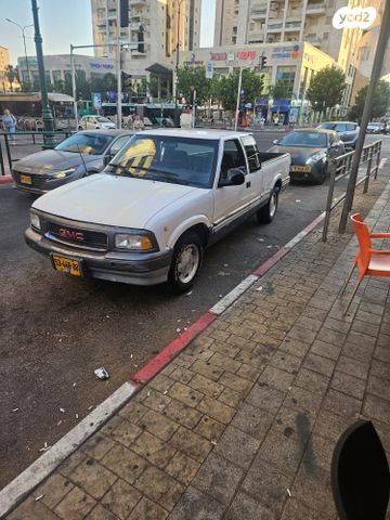 מודעת רכב ג'י.אם.סי סונומה
