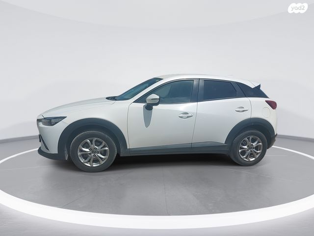 מודעת רכב מאזדה CX-3
