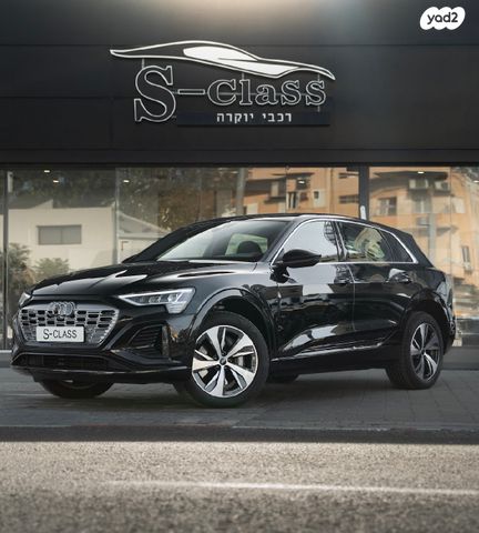 מודעת רכב אאודי Q8 e-tron