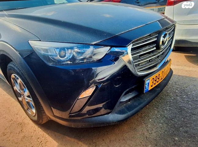 מודעת רכב מאזדה CX-3