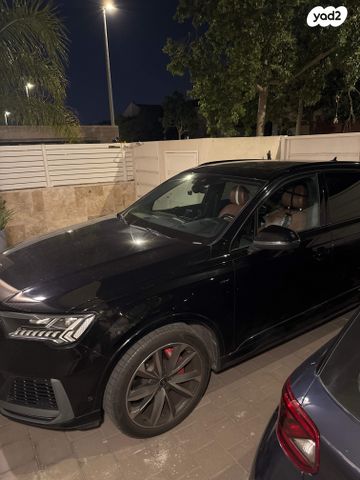 מודעת רכב אאודי Q7