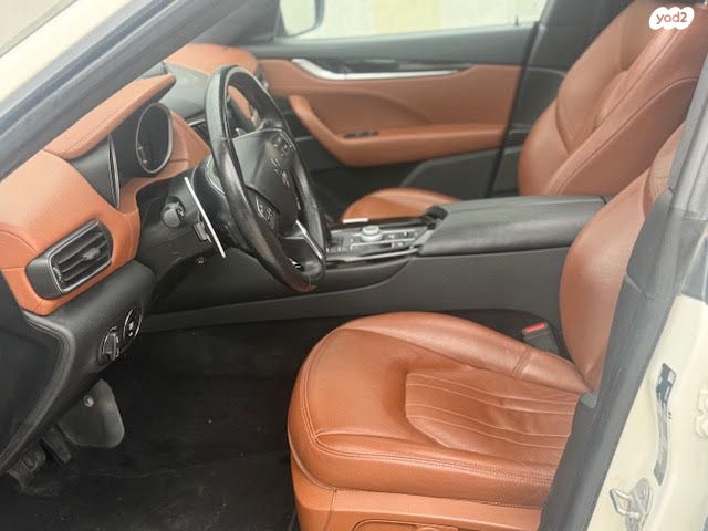 מודעת רכב מזראטי לבנטה 