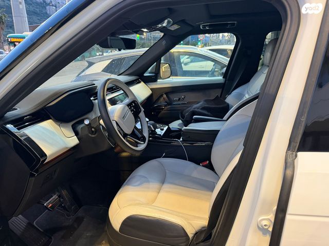 מודעת רכב לנד רובר ריינג' רובר ספורט