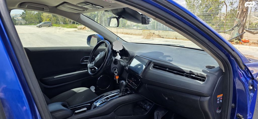 מודעת רכב הונדה HR-V