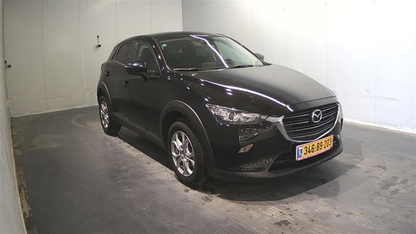 מודעת רכב מאזדה CX-3
