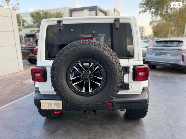 מודעת רכב ג'יפ רנגלר 2