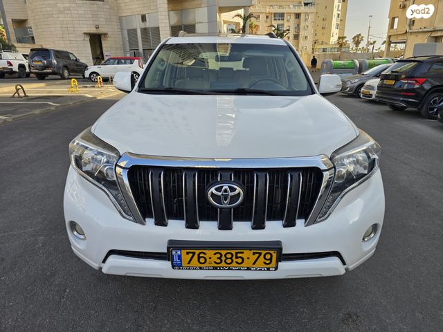 מודעת רכב טויוטה לנד קרוזר 1