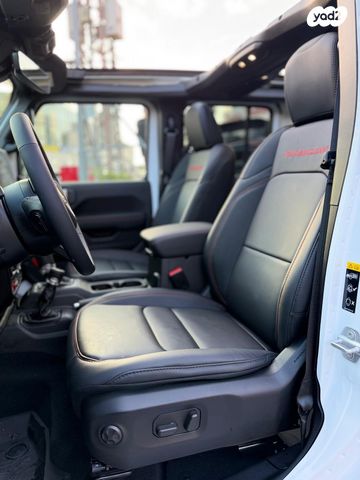 מודעת רכב ג'יפ רנגלר 1