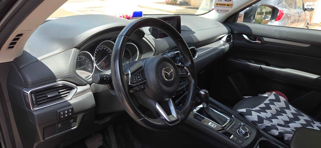 מודעת רכב מאזדה CX-5