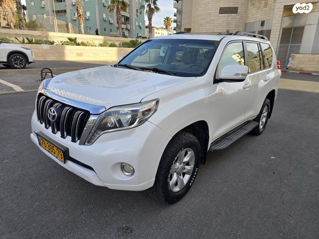 מודעת רכב טויוטה לנד קרוזר