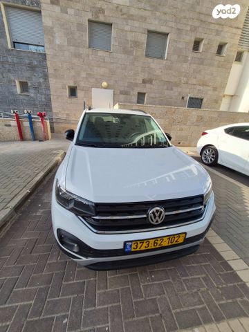 מודעת רכב פולקסווגן T-קרוס