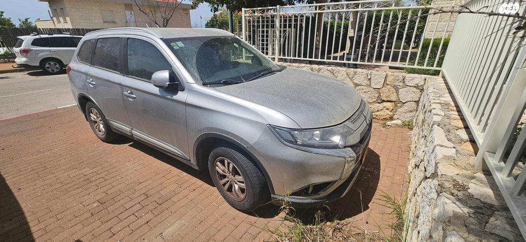 מודעת רכב מיצובישי אאוטלנדר