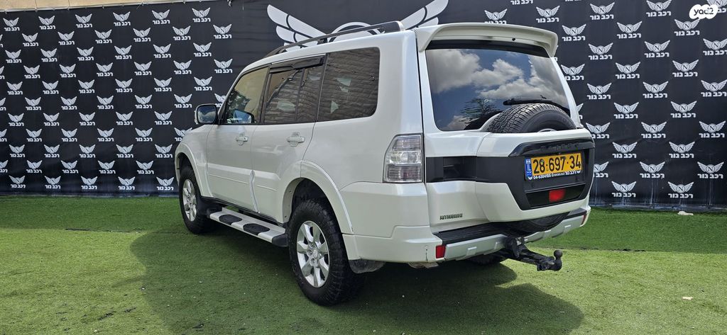 מודעת רכב מיצובישי פג'רו