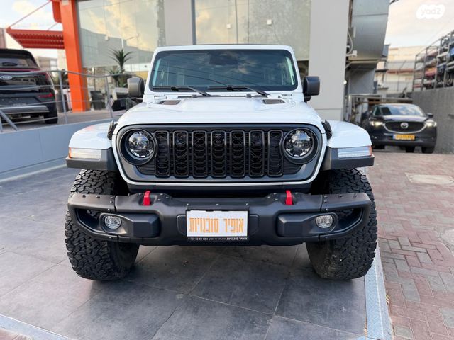 מודעת רכב ג'יפ רנגלר