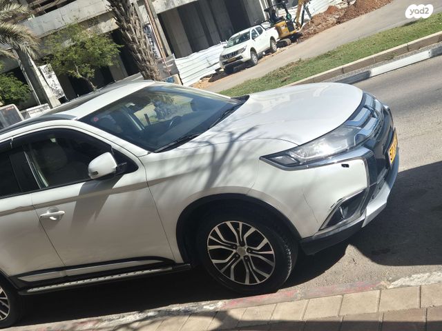 מודעת רכב מיצובישי אאוטלנדר