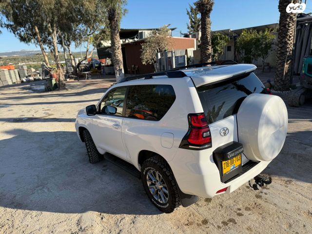 מודעת רכב טויוטה לנד קרוזר