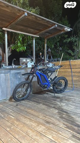 מודעת רכב סורון Light Bee X