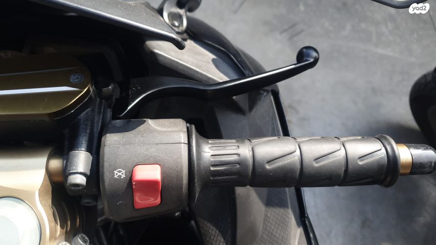 מודעת רכב קאוואסאקי נינג'ה 400