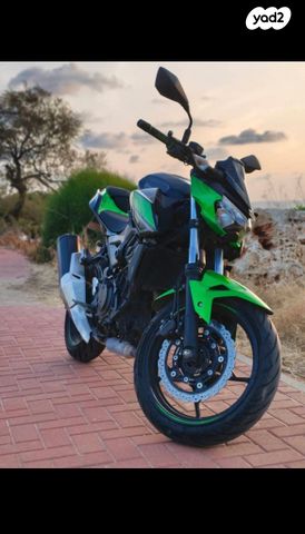 מודעת רכב קאוואסאקי Z400
