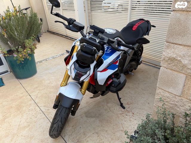 מודעת רכב ב.מ.וו אחר