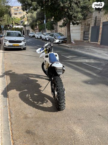 מודעת רכב הוסקוורנה TE150