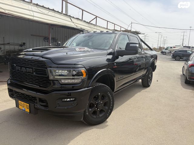 מודעת רכב דודג'