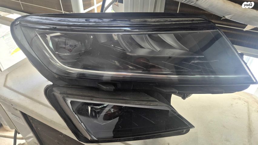 feedItemObj.data.row_1