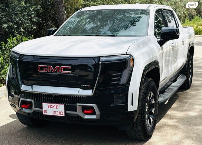 מודעת רכב ג'י.אם.סי סיירה EV  