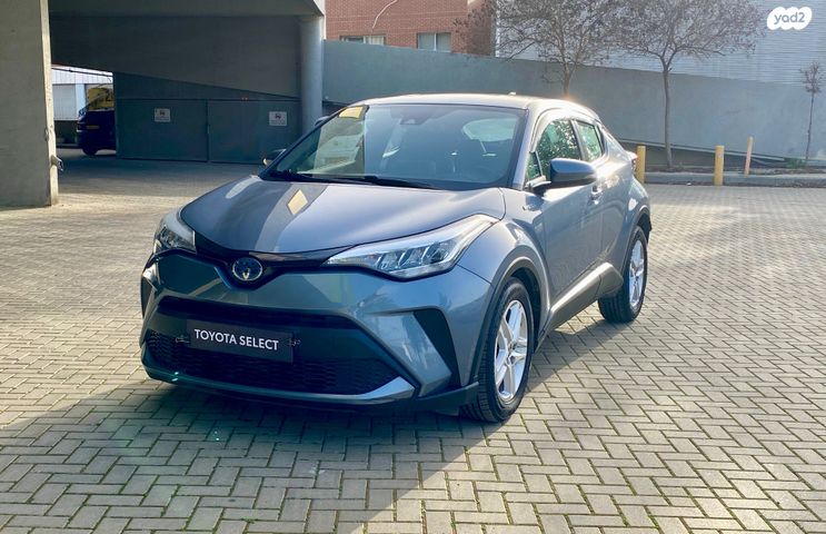 מודעת רכב טויוטה C-HR