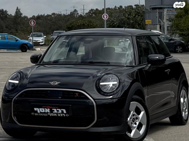 מודעת רכב מיני קופר