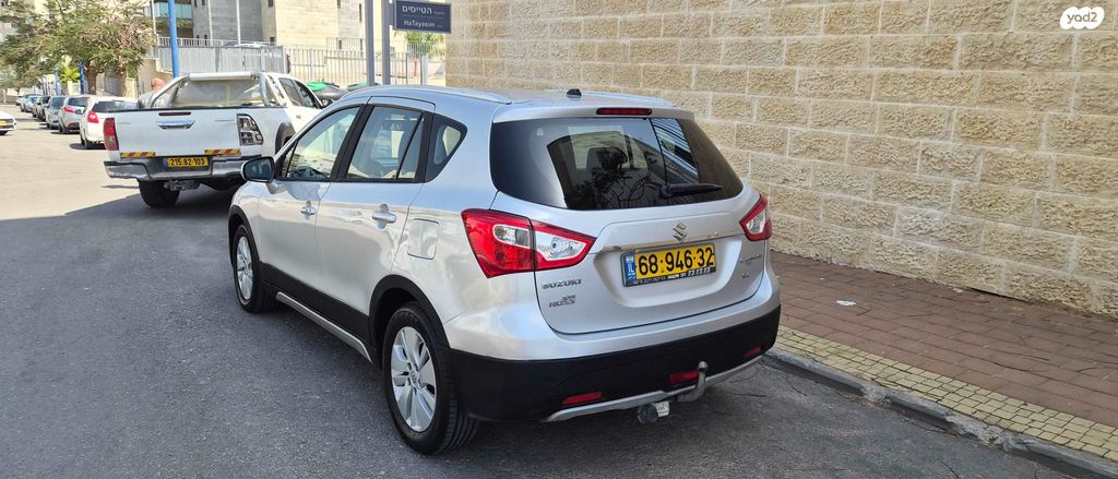 מודעת רכב סוזוקי קרוסאובר 1