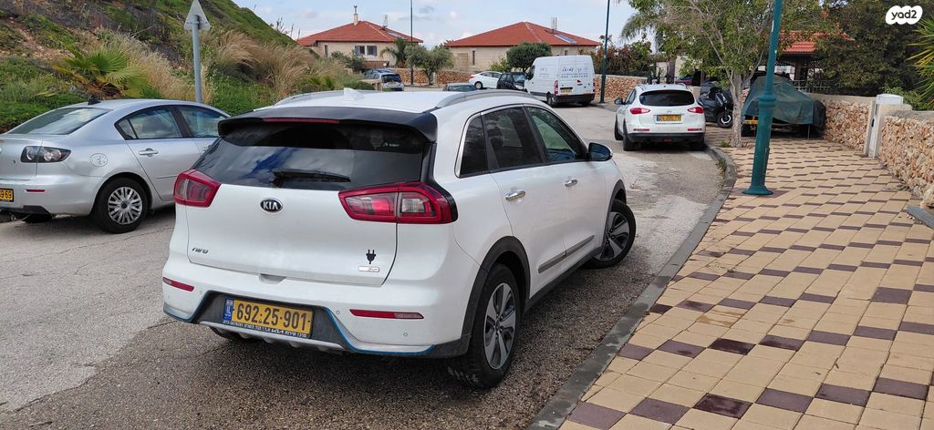 מודעת רכב קיה נירו