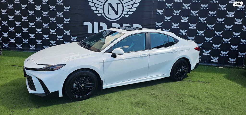מודעת רכב טויוטה קאמרי