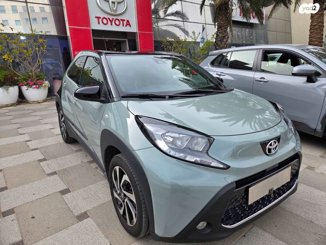 מודעת רכב טויוטה אייגו X