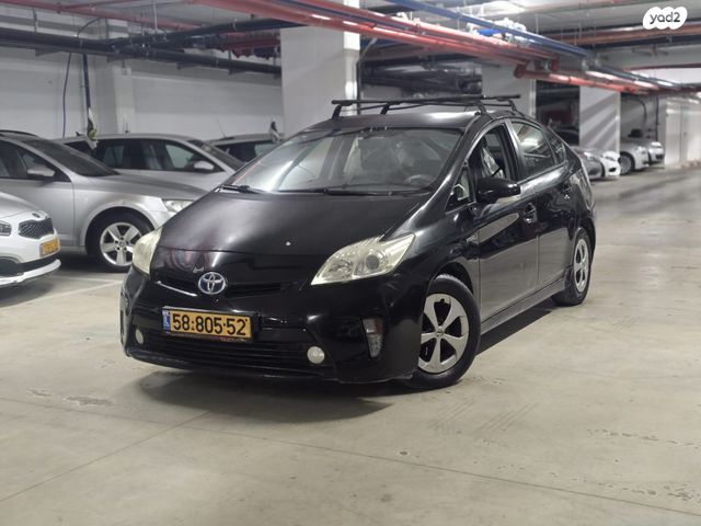 מודעת רכב טויוטה פריוס