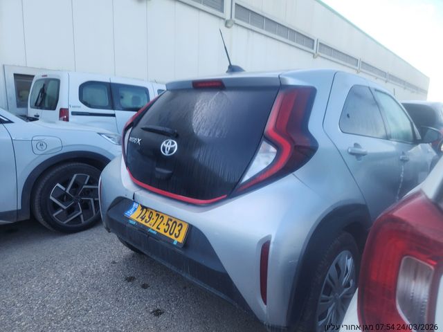 מודעת רכב טויוטה אייגו X