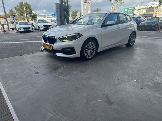 מודעת רכב ב מ וו סדרה 1