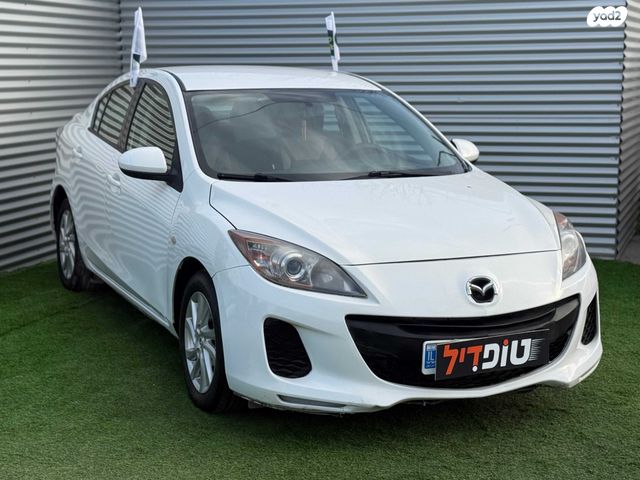 מודעת רכב מאזדה 3